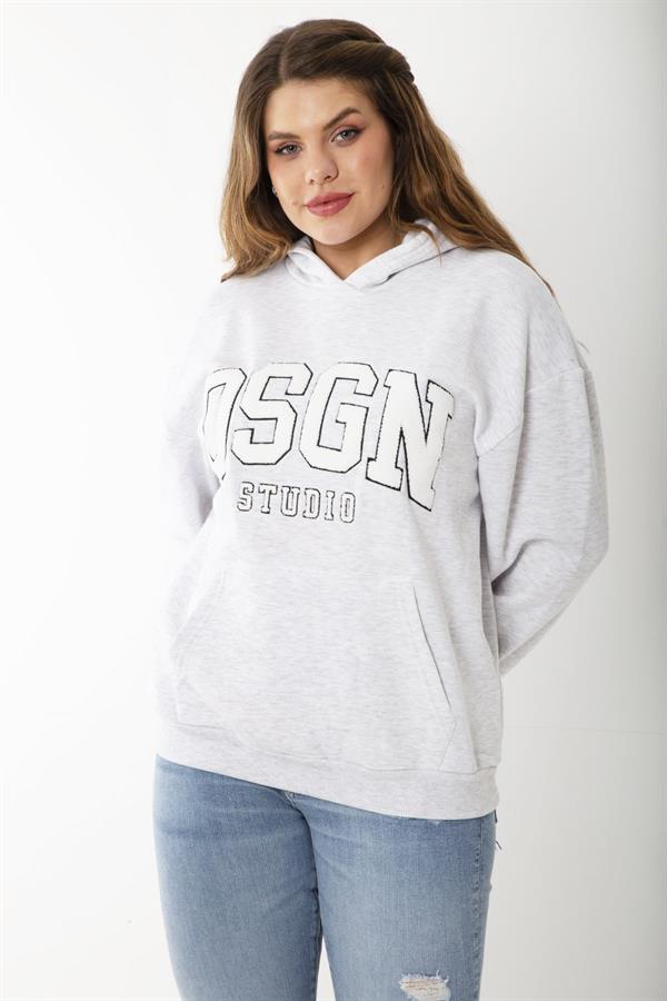Kadın Büyük Beden Gri İçi Şardonlu Nakış Ve Kanguru Cep Detaylı Kapşonlu Sweatshirt 65N37206