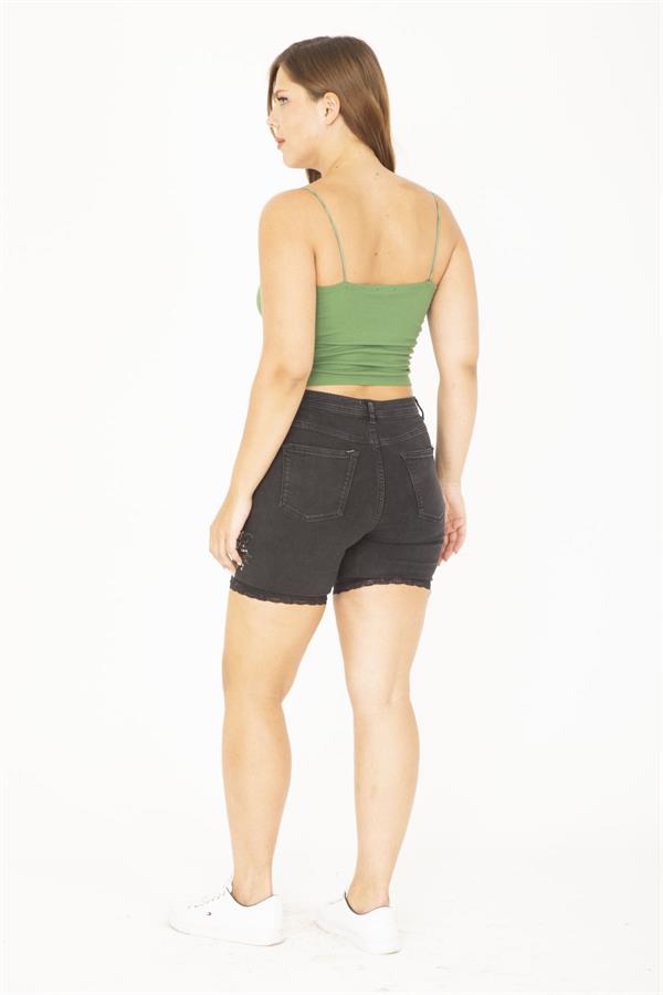 Kadın Büyük Beden Siyah Nakış Detaylı Kot Şort 65N36804