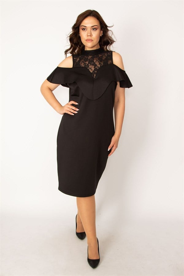 Kadın Siyah Dantel Ve Volan Detaylı Abiye Elbise