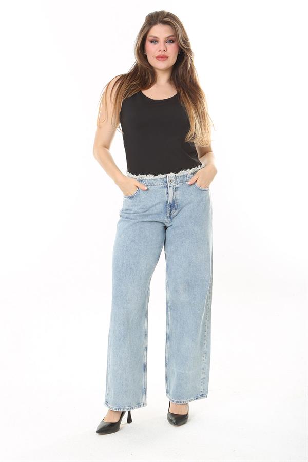 Kadın Büyük Beden Mavi Kemeri Pis Dikişli Yıkama Efektli Kot Pantolon 65N38031