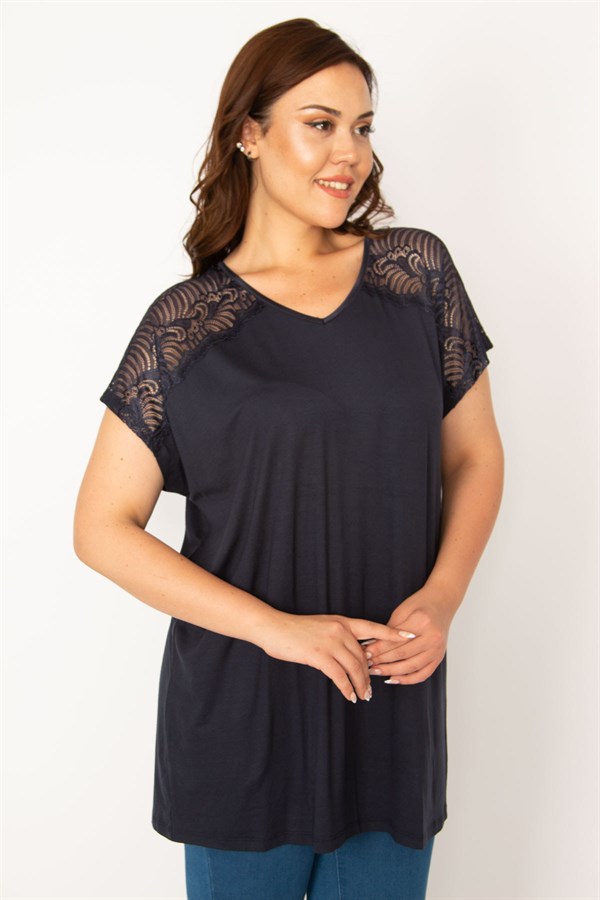 Kadın Lacivert Omuzları Dantel V Yakalı Bluz 65N33848