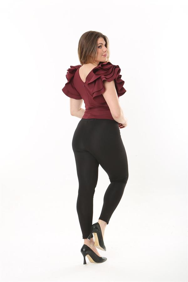 Kadın Büyük Beden Bordo Volan Kollu Arka Gizli Fermuarlı Bluz 65N37533