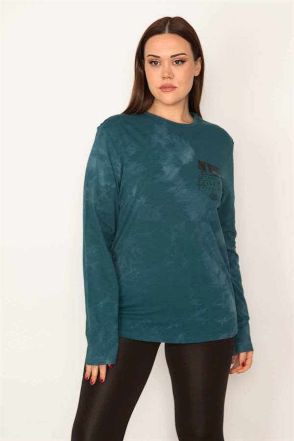 KADIN PETROL PAMUKLU KUMAŞ BATİK DESENLİ UZUN KOLLU BLUZ