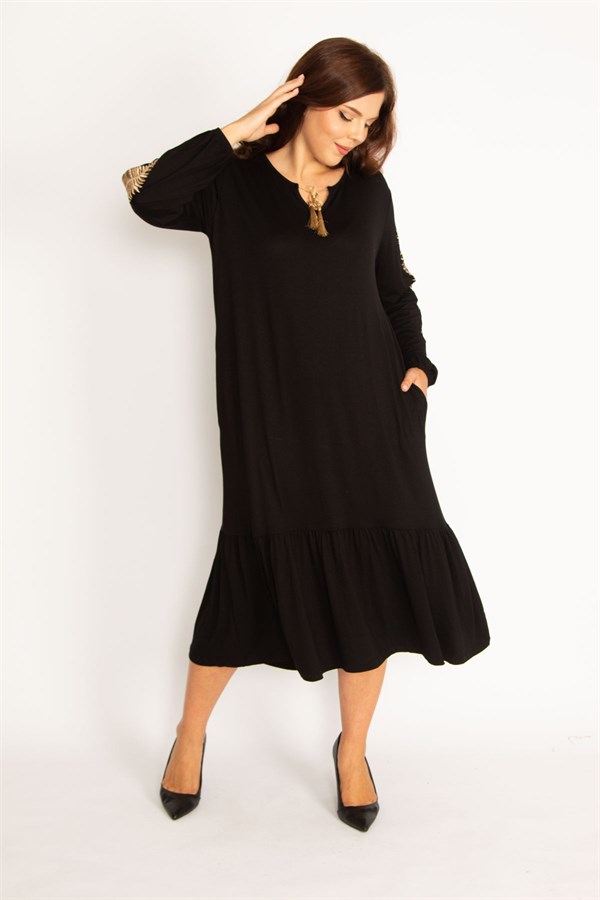 Kadın Siyah Nakış Ve Cep Detaylı Eteği Katlı Uzun Kollu Elbise 65N34743