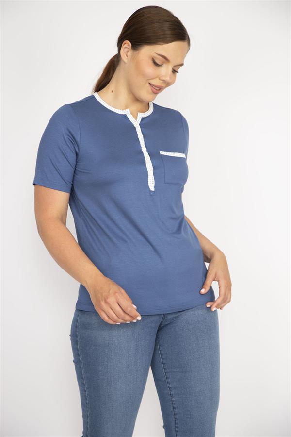 Kadın Mavi Büyük Beden Ön Pat Düğmeli Peto Cepli Kısa Kol Bluz