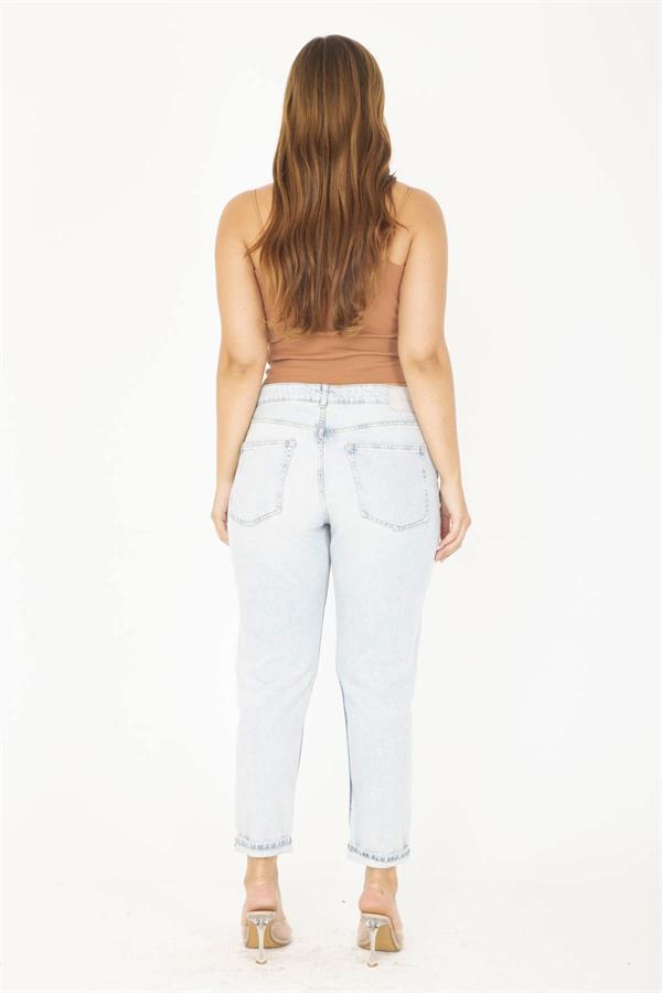 Kadın Büyük Beden Mavi Yırtık Detaylı 5 Cep Kot Pantolon 65N36812