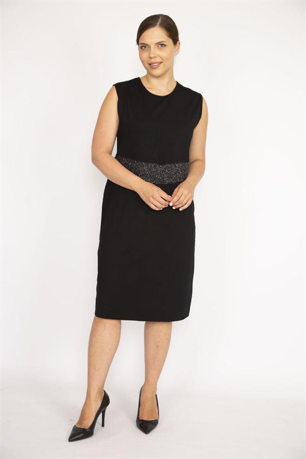 Kadın Büyük Beden Siyah Bel Kısmı Sim Detaylı Elbise