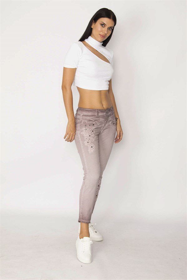 KADIN LİLA YIKAMALI GABARDİN KUMAŞ DANTEL VE BONCUK İŞLİ PANTOLON