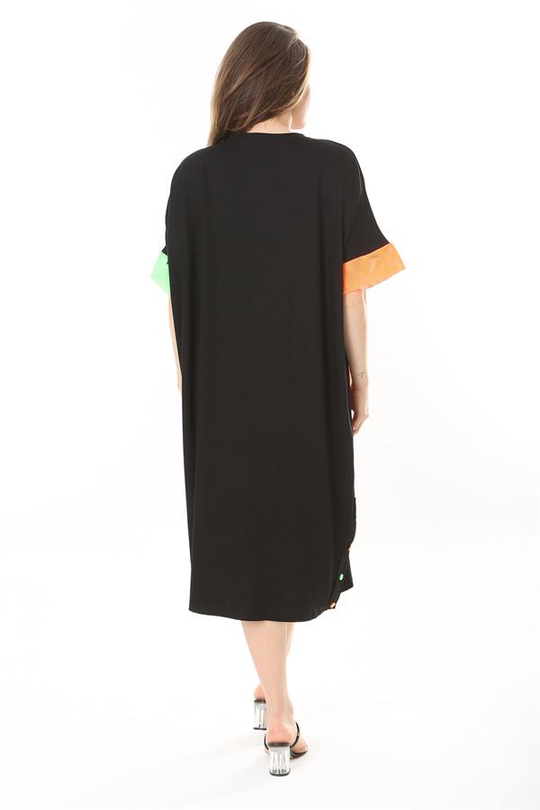 Kadın Büyük Beden Siyah File Ve Süs Düğme Detaylı Rahat Kesim Elbise 65N37859