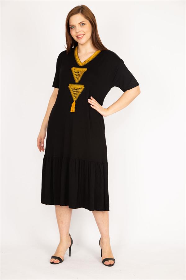 Kadın Saks Büyük Beden Nakış Detaylı V Yaka Yan Cepli Elbise