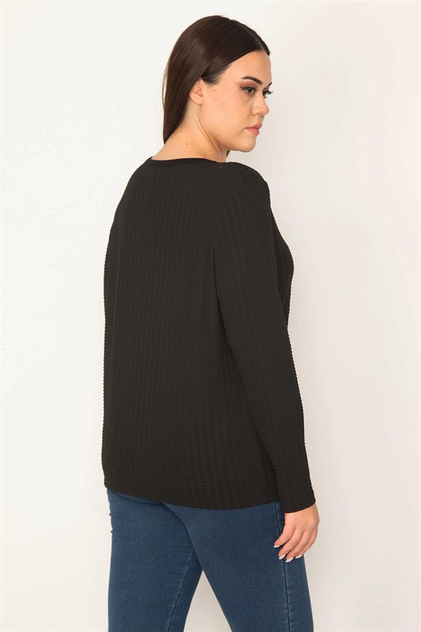 KADIN SİYAH BİSİKLET YAKA KENDİNDEN KABARTMA DESENLİ BLUZ