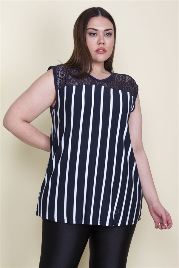 Kadın Lacivert Roba Dantelli Çizgili Bluz 65N25567