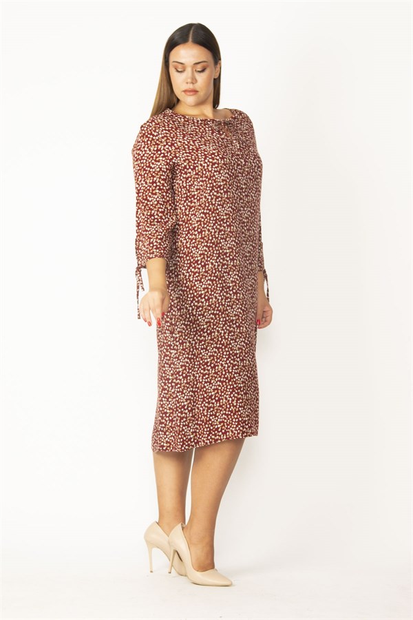 Kadın Bordo Yaka Ve Kolları Bağcık Detaylı Dokuma Viskon Kumaş Çıtır Desenli Elbise 65N28831
