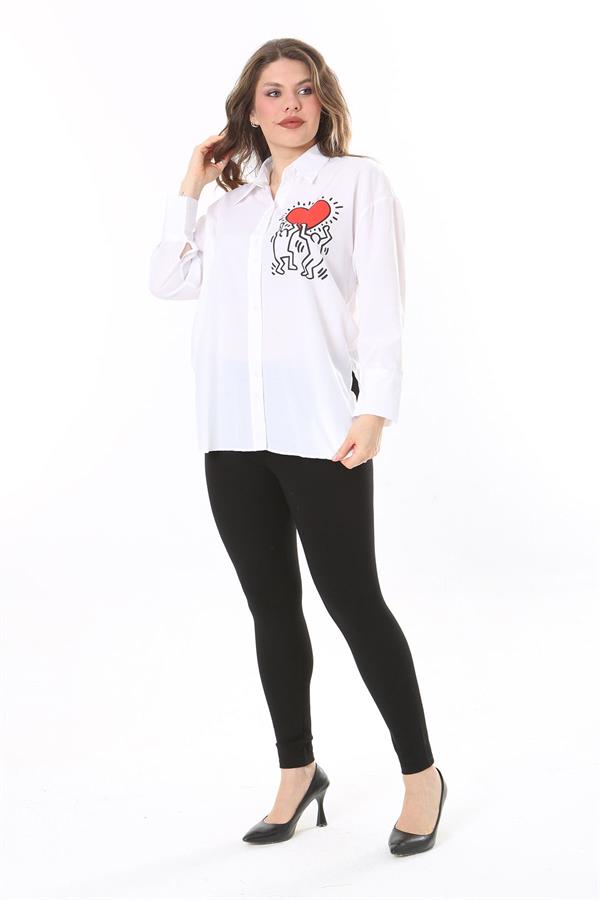 Kadın Büyük Beden Beyaz Ön Düğmeli Arkası Baskılı Gömlek 65N38021