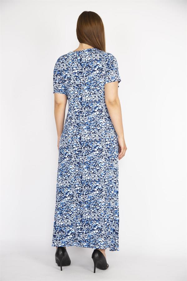 Kadın Mavi Büyük Beden Anvelop Yakalı Likralı Viskon Kumaş Kısa Kollu Uzun Elbise