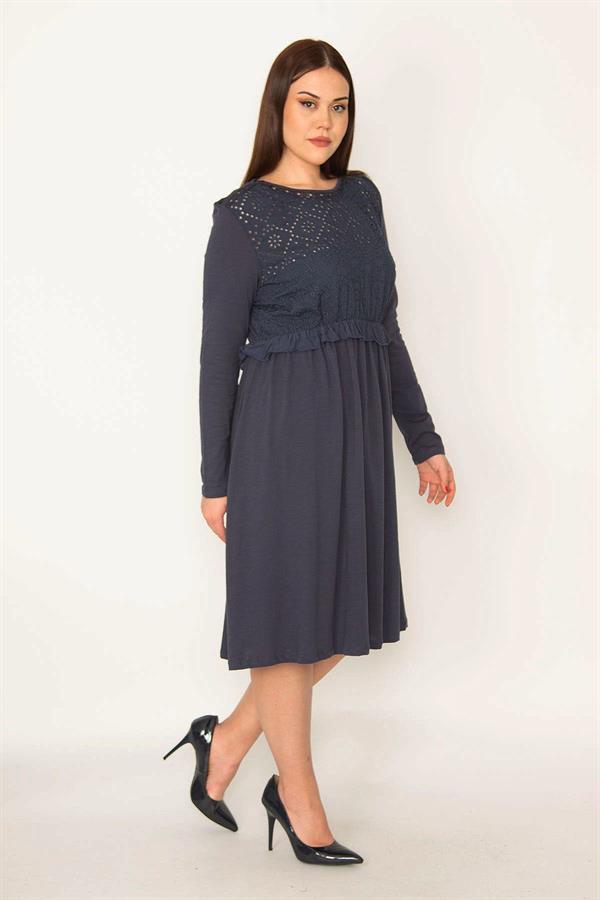 Kadın Büyük Beden Lacivert Delik İş Nakış Detaylı Elbise 65N37670