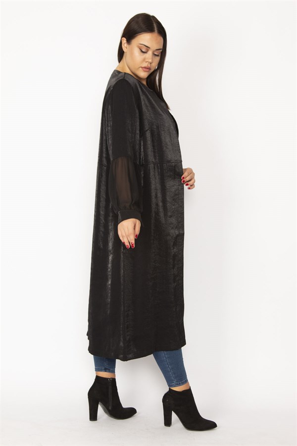 Kadın Siyah Simli Kumaş Kol Ağzı Şifon Detaylı Hakim Yaka Ön Düğmeli Uzun Kap 65N28483