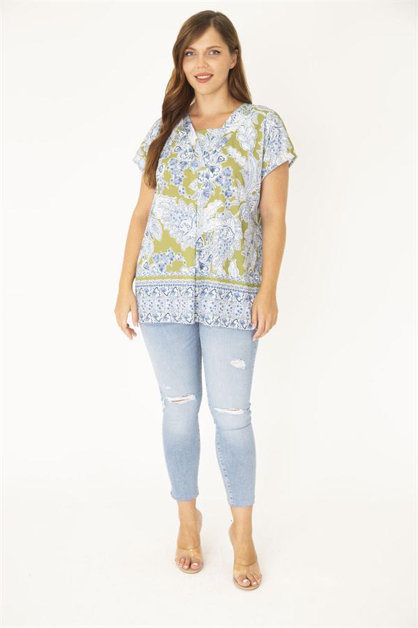 Kadın Büyük Beden Mavi Yaka Detaylı Bluz 65N36918