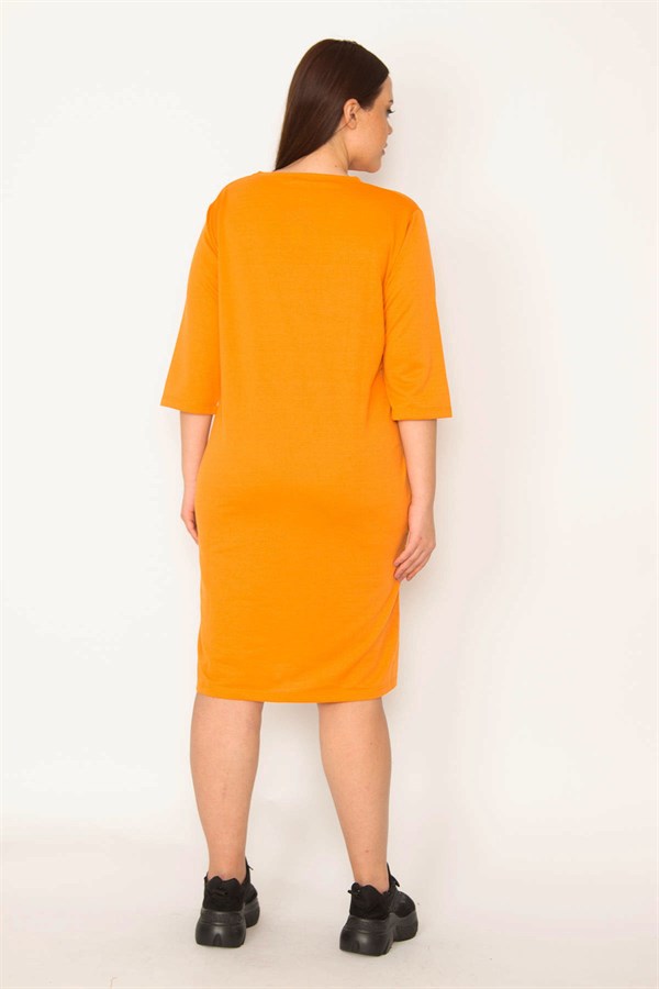 KADIN ORANJ TAŞ VE LAK DETAYLI ELBİSE