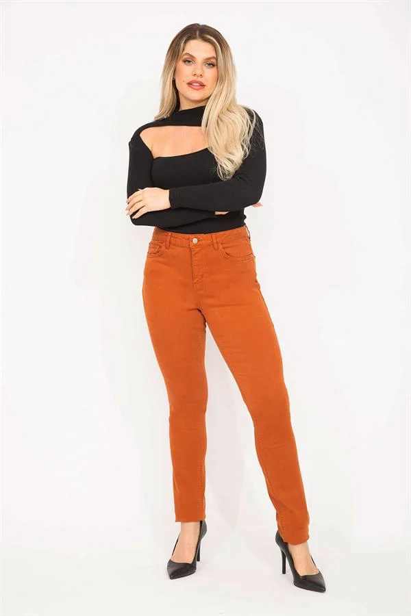 WOMEN'S ORANGE LYCRA 5 POCKET JEANS