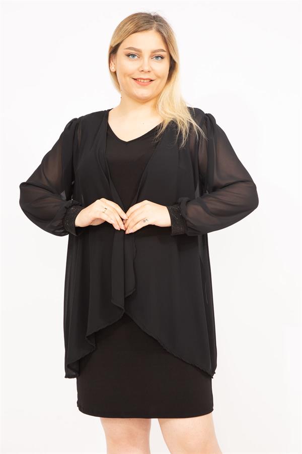 Kadın Siyah Büyük Beden Şifon Pelerinli Manşetleri Taş Detaylı Elbise 65N35809