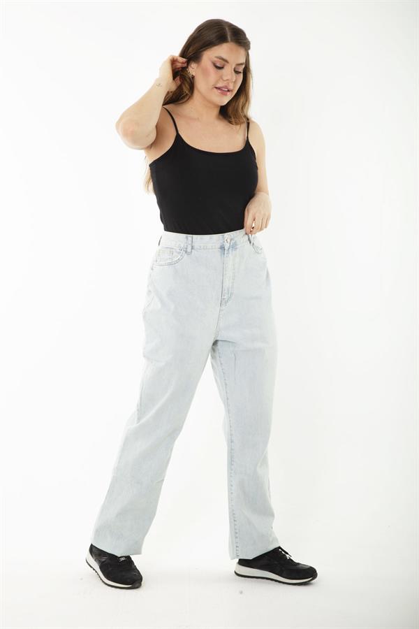 Kadın Büyük Beden Mavi Yıkama Efektli Yüksek Bel Kot Pantolon 65N37246