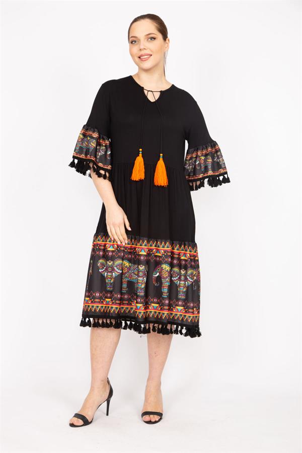 Kadın Siyah Büyük Beden Kol Ve Eteği Desenli Püskül Detaylı Elbise 65N35844