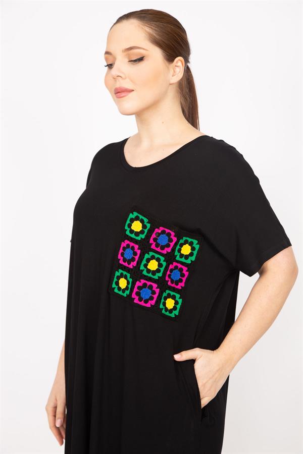 Kadın Siyah Büyük Beden Nakış Detaylı Düşük Kollu Elbise 65N35845