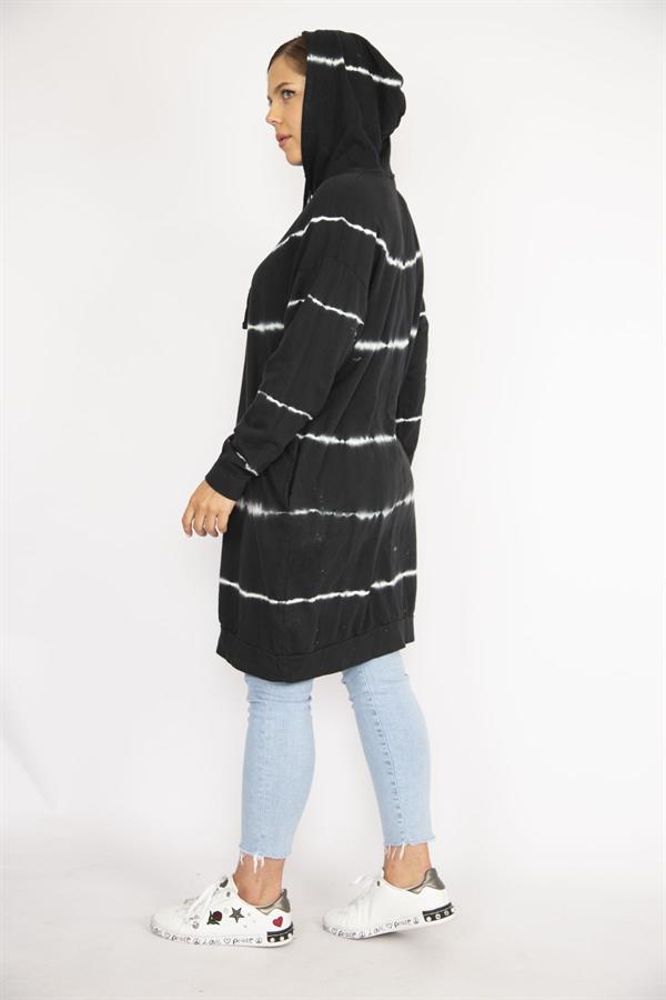 Kadın Büyük Beden Siyah Batik Desenli Kapşonlu Uzun Sweatshirt