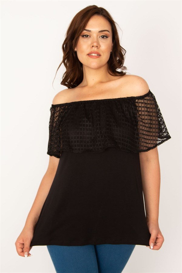 Kadın Siyah Yakası Lastikli Dantel Volanlı Bluz 65N33880