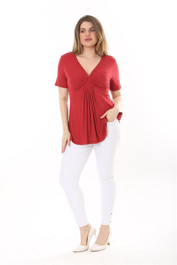 Kadın Büyük Beden Bordo Göğüs Büzgü Detaylı V Yakalı Kısa Kollu Bluz 65N37581