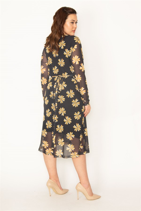 KADIN SİYAH KOLLARI TÜL BEDENİ ASTARLI KUŞAK BAĞLAMALI ÖNÜ AÇIK ANVELOP ELBİSE