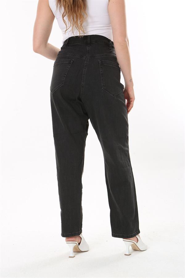 Kadın Büyük Beden Siyah Kup Detaylı Yan Kemeri Lastikli Likralı Kot Pantolon 65N37728