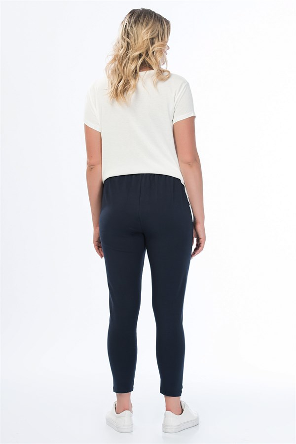Kadın Lacivert Pamuklu Kumaş Tayt Pantolon 65N35417