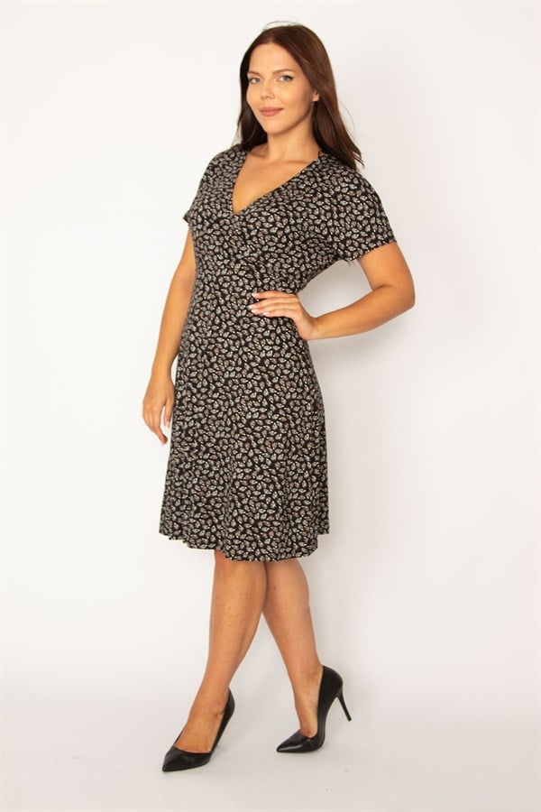 Kadın Siyah Anvelop Yakalı Düşük Kol Elbise 65N34331