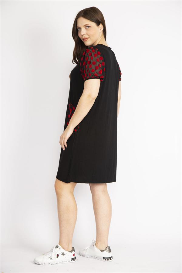 Kadın Siyah Büyük Beden Kol Ve Cepleri Desenli Tül Detaylı V Yakalı Elbise