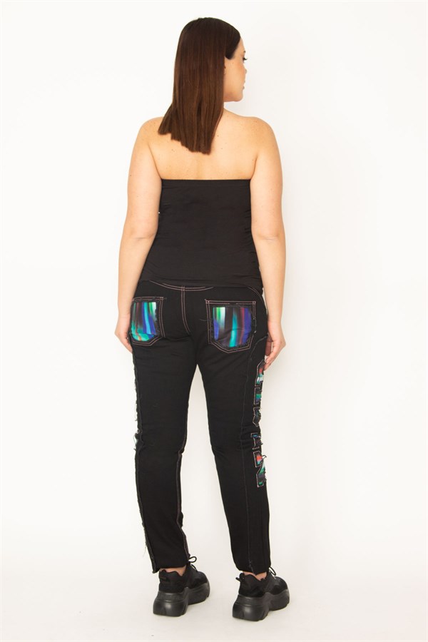 Kadın Siyah Aplikeli Kot Pantolon 65N31600