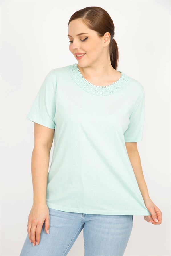 Kadın Lila Büyük Beden Pamuklu Kumaş Dantel Detaylı Bluz