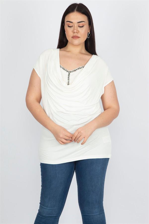 Kadın Büyük Beden Kemik Taş Detaylı Düşük Yakalı Bluz 65N37662