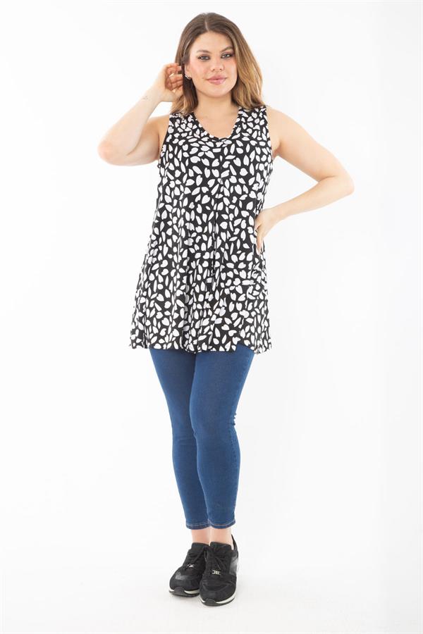 Kadın Büyük Beden Siyah Önü A Pileli V Yakalı Kolsuz Tunik 65N37335