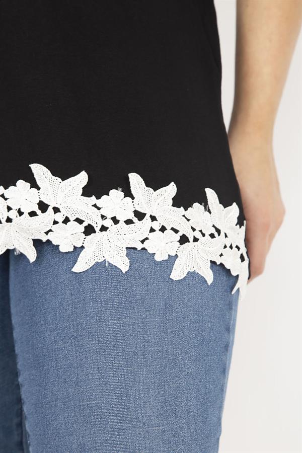 Kadın Siyah Büyük Beden Tek Omuz Dekolteli Etek Ucu Dantel Bluz