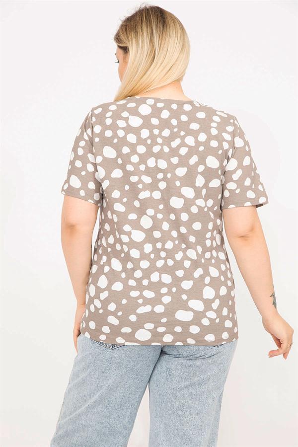 Kadın Vizon Büyük Beden Pamuklu Kumaş Ön Pat Düğmeli Bluz 65N35792