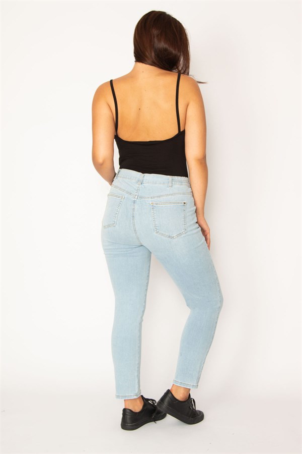 Kadın Mavi Ön Kup Detaylı Yan Kemeri Lastikli Likralı Kot Pantolon 65N34332