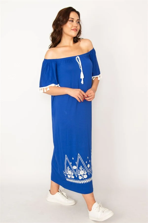 Kadın Kırmızı Karmen Yaka Nakış Ve Püskül Detaylı Uzun Elbise 65N33437