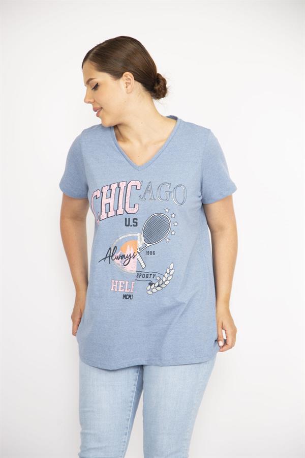 Kadın Büyük Beden Bebe Mavisi V Yakalı Sim Ve Baskı Detaylı Kısa Kollu Bluz