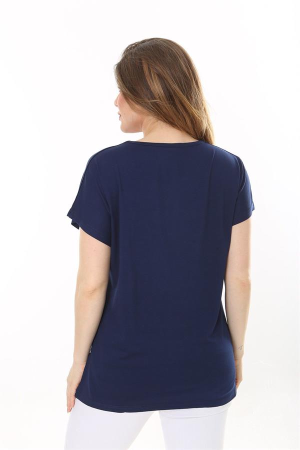 Kadın Büyük Beden Lacivert Bisiklet Yakalı Ön Desenli Kısa Kollu Bluz 65N37639