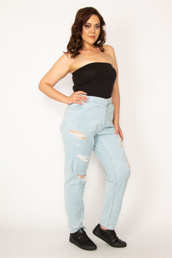 Kadın Mavi Yıkama Efektli Yırtık Detaylı Kot Pantolon 65N33945