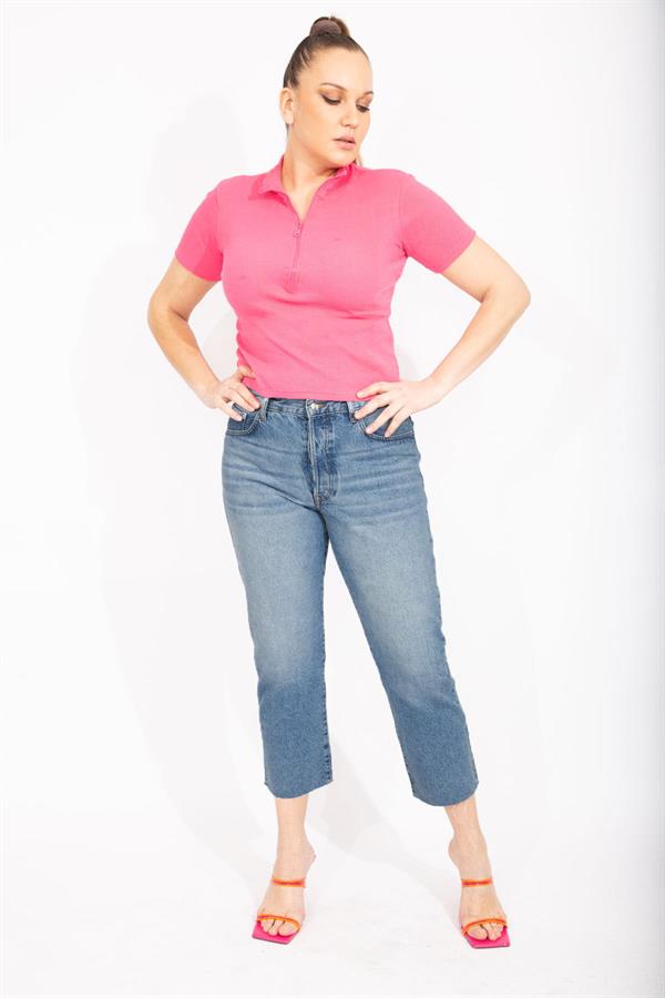 Kadın Mavi Büyük Beden Yıkama Efektli Paçası Pis Dikişli Bilek Boy 5 Cep Kot Pantolon