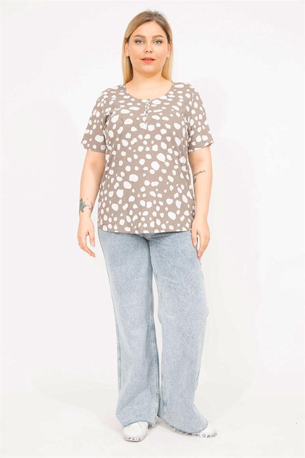 Kadın Vizon Büyük Beden Pamuklu Kumaş Ön Pat Düğmeli Bluz 65N35792