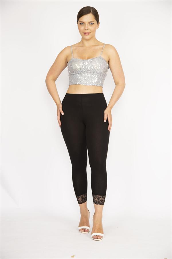 Kadın Siyah Büyük Beden Paça Dantelli Tayt